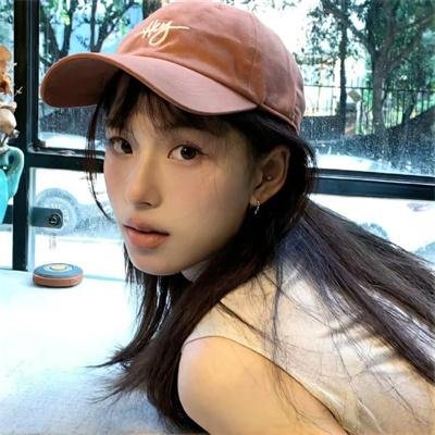 夜色中的她